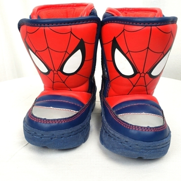 Spider-Man Red and Blue Toddler Snowboots Sz 5 - Picture 1 of 6